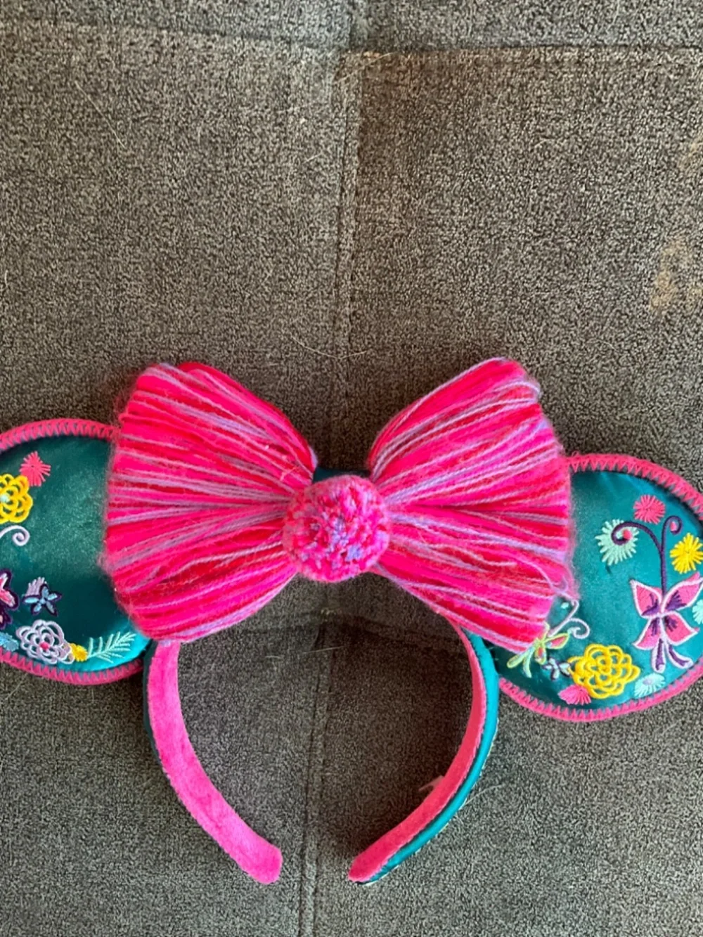EUC Disney Parks Encanto Minnie Mouse Ears Headband